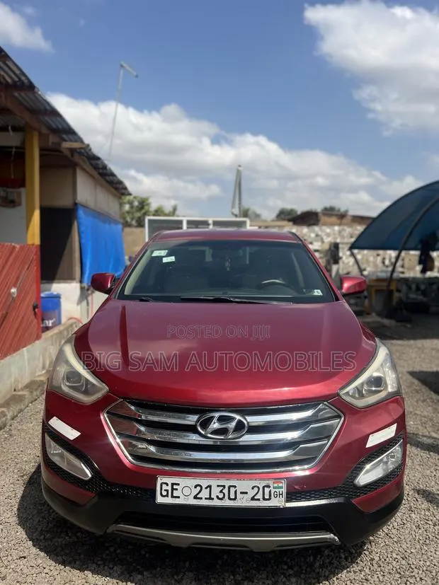 Hyundai Santa Fe 2013 Red · Photo 1