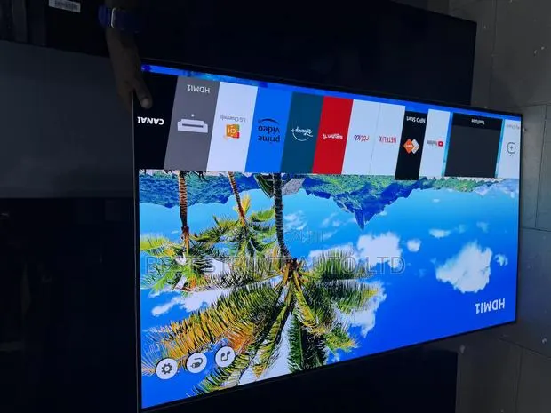 55 Inches Lg Oled Tv · Photo 1
