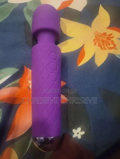 Rechargeable Sex Toy for Adults · Photo 1