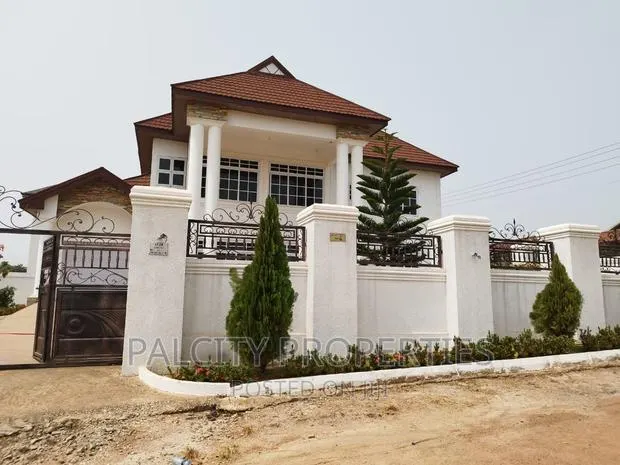 5bdrm House in Diamond Hills, Kumasi Metropolitan for sale · Photo 1