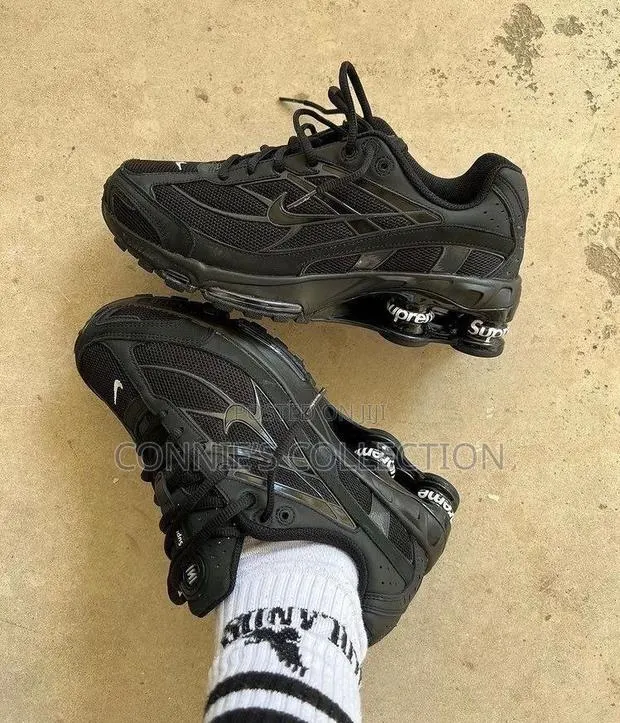 Supreme Nike Shocks · Photo 1