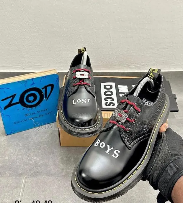 Dr Martens Lost Boys · Photo 1