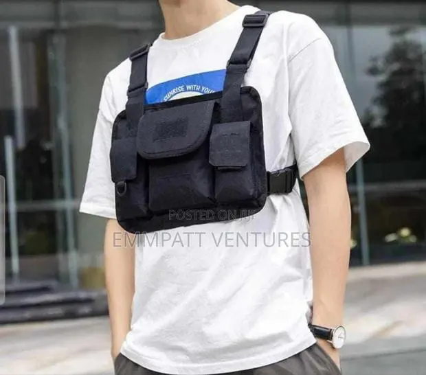 Body Vesst Black · Photo 1