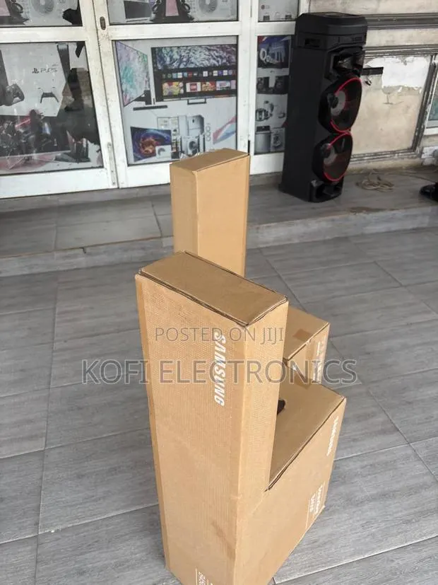 Samsung Soundbar B450f Modern Entertainment Upgrade · Photo 1