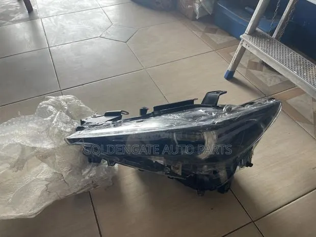 Mazda CX-5 17 to 21Headlight Led · Photo 1