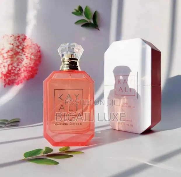 Kayali Perfume · Photo 1