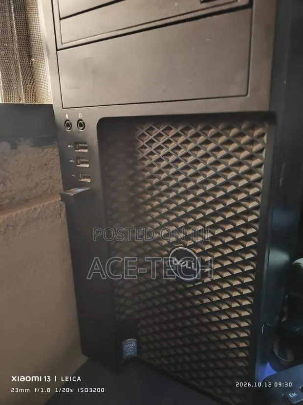 Desktop Computer Dell Precision 7910 16GB Intel Core i5 HDD 512GB · Photo 1