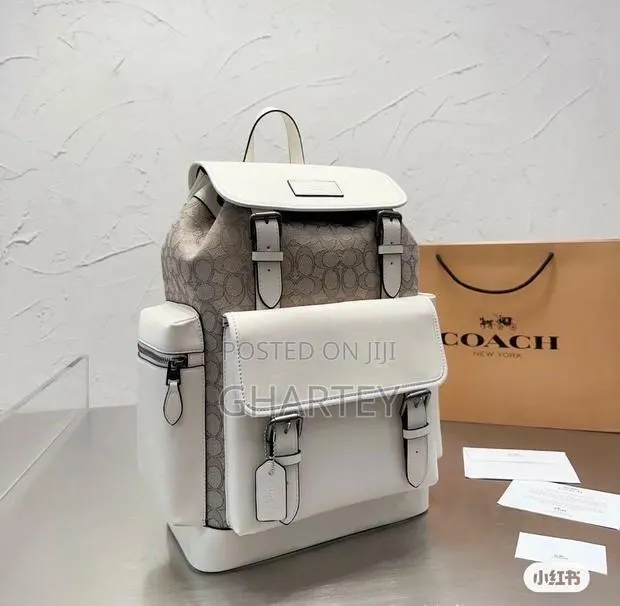Luxury Coach Leather Bagpack · Photo 1
