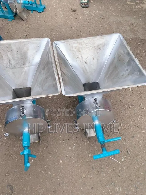 Grinding Mill Tabe Top Machine With Electric Motor 3hp . · Photo 1