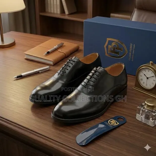 Frank Perry Plain Leather Shoe · Photo 1