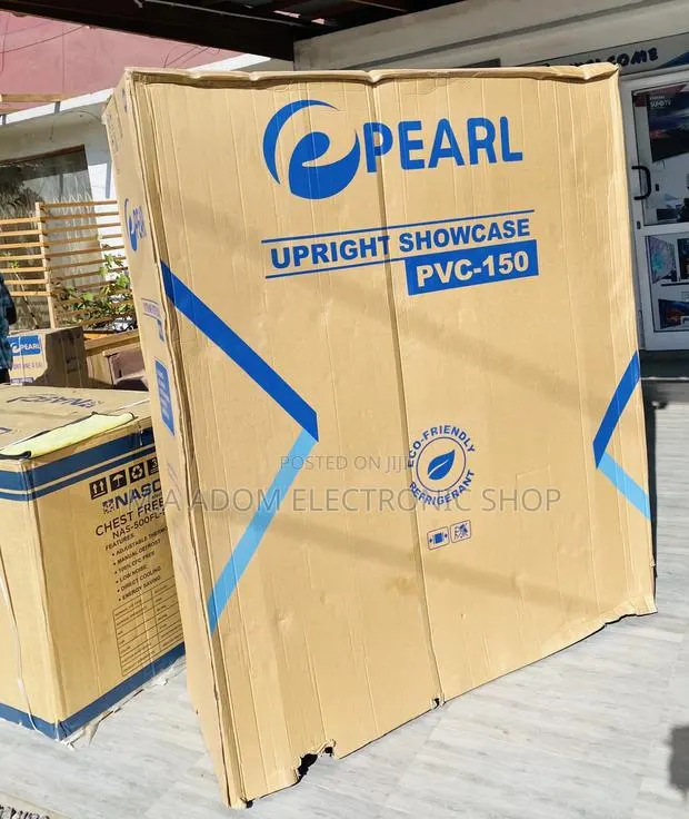 Latest and Reliable Pearl PVC-150 3 Door Display Fridge · Photo 1