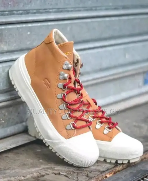 Lacoste Gripshot Mid Winter Boots · Photo 1