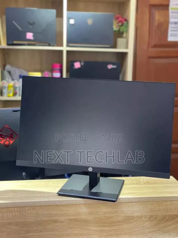 Hp P244 24" · Photo 1