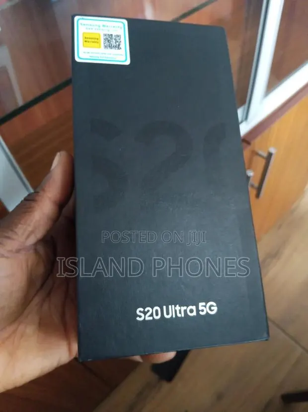 New Samsung Galaxy S20 Ultra 128 GB Black · Photo 1