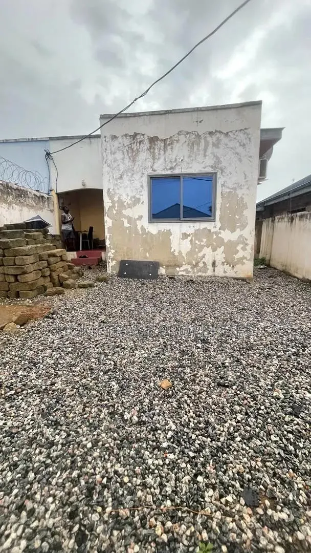 2bdrm House in Ablekuma Amomorle, Pentecost for sale · Photo 1