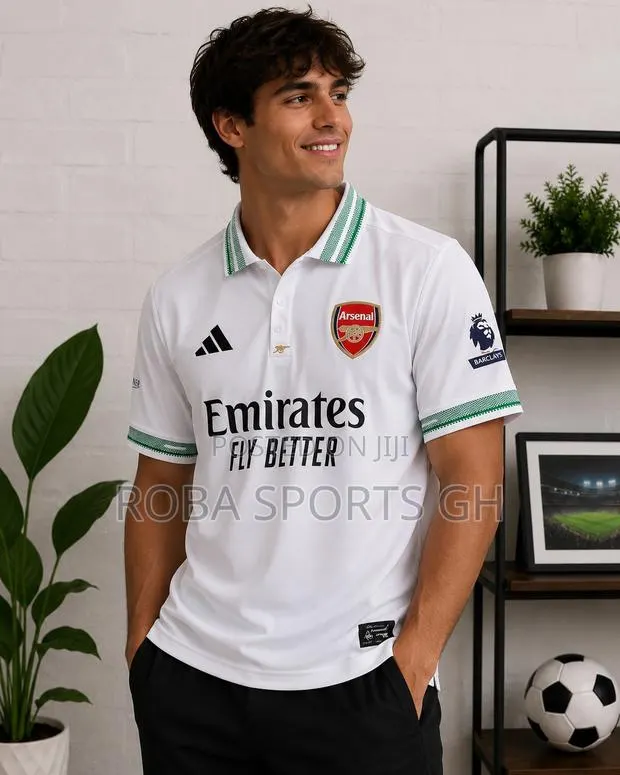 Arsenal Fan’S White Polo · Photo 1
