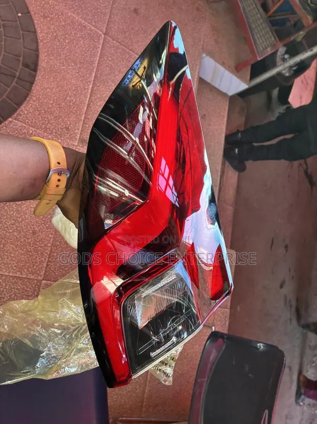 Taillights Civic 2022-2023-2024 Hatchback · Photo 1