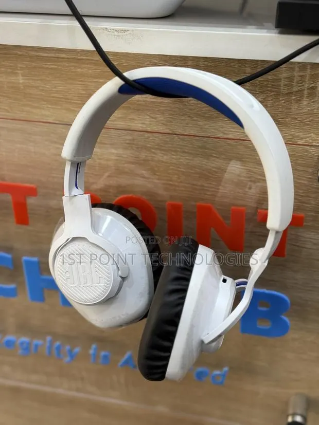 Jbl Wireless Headset · Photo 1