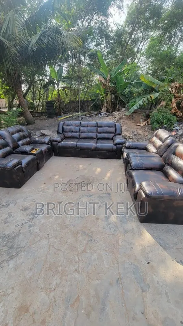 Sofa Chair for Set Available · Photo 1