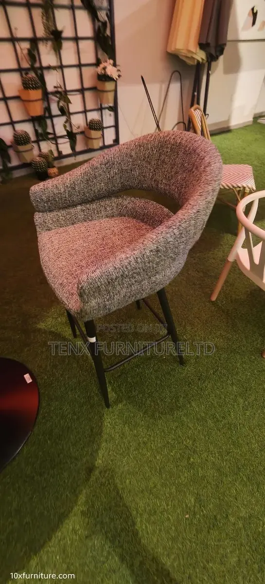 Counter/Bar/Kitchen Stool(Paris) · Photo 1