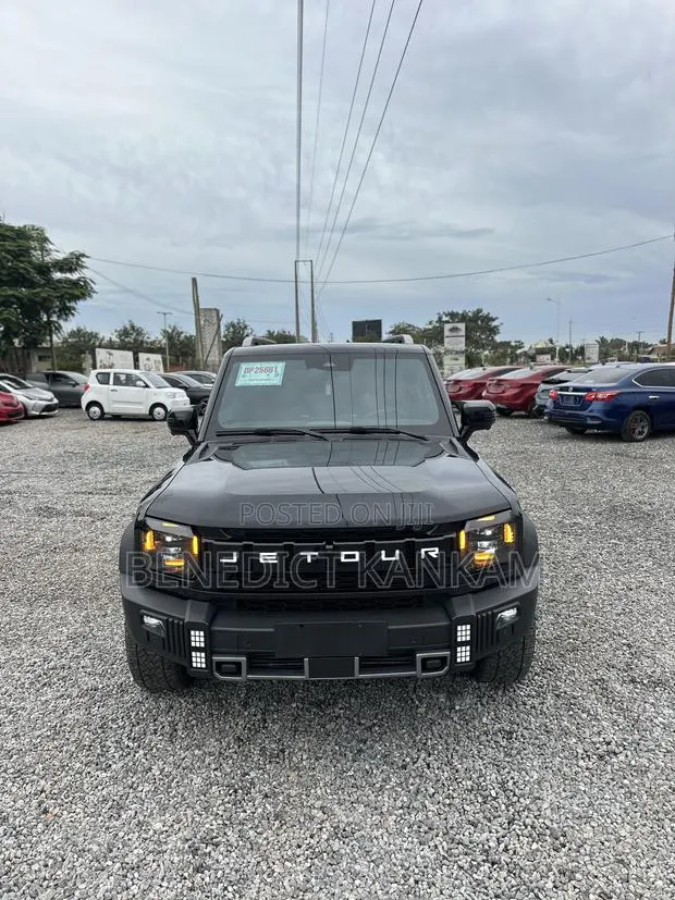 Jetour T2 1.5 Petrol AWD 2024 Black · Photo 1