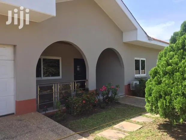 4bdrm House in Bronko Housing, Accra Metropolitan for rent · Photo 1