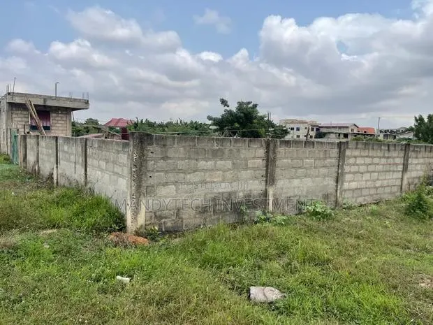 One Plot at Katamanso China Mall