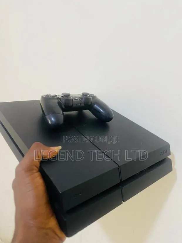 Ps4 Jailbreak Slim With 11 Solid Games and 1 Controller · Photo 1
