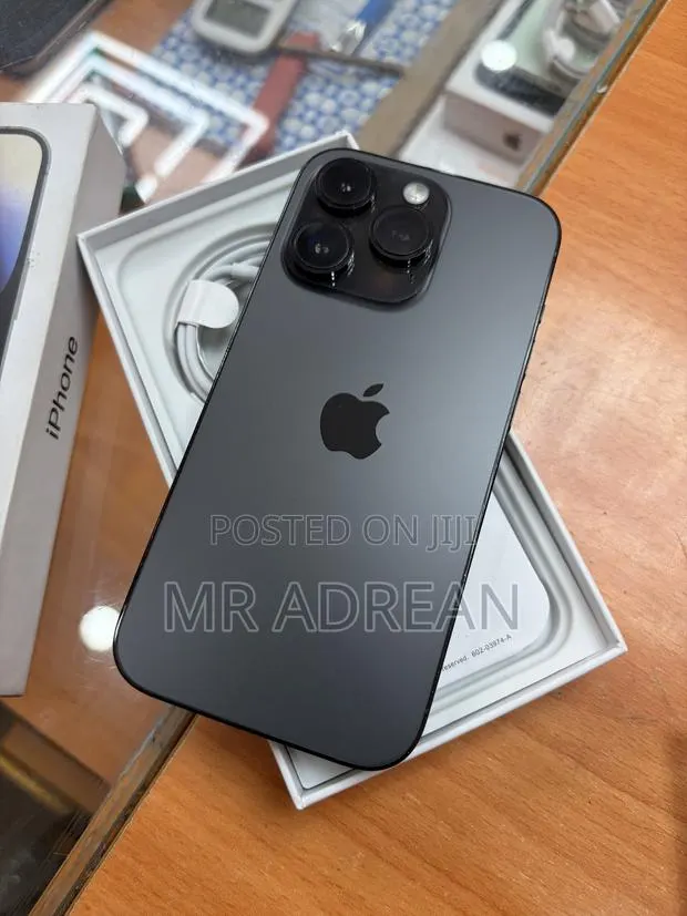 Apple iPhone 14 Pro 128 GB Black · Photo 1