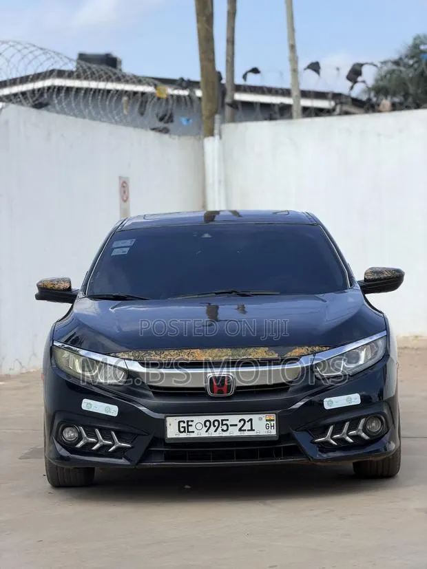 Honda Civic EX Sedan 2018 Black · Photo 1