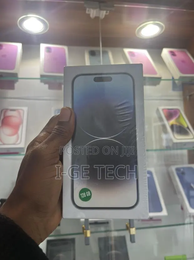 New Apple iPhone 14 Pro 128 GB Silver · Photo 1