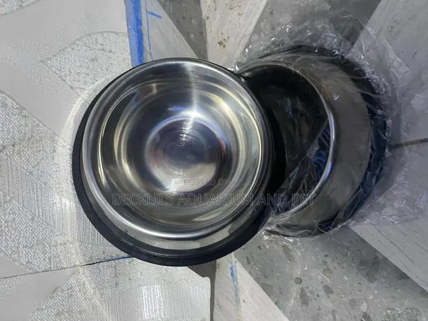Quality Dog Bowl · Photo 1