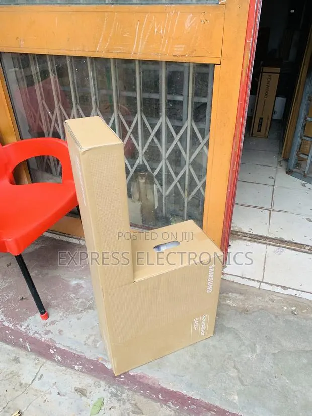 High Quality Sleek B450 Sound System Samsung · Photo 1