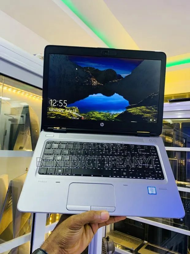 Laptop HP ProBook 640 G2 8GB Intel Core i5 HDD 320GB · Photo 1