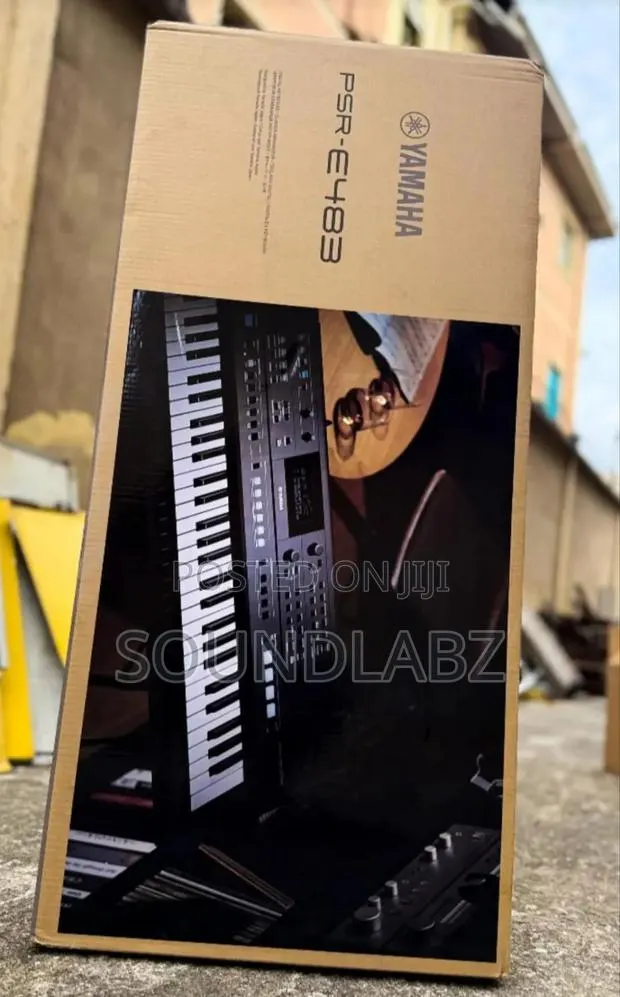 Yamaha PSR-E483 Portable Keyboard · Photo 1
