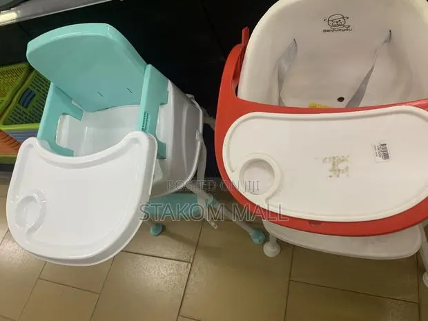 Baby Feeding Chair for Nursing Mothers · Photo 1