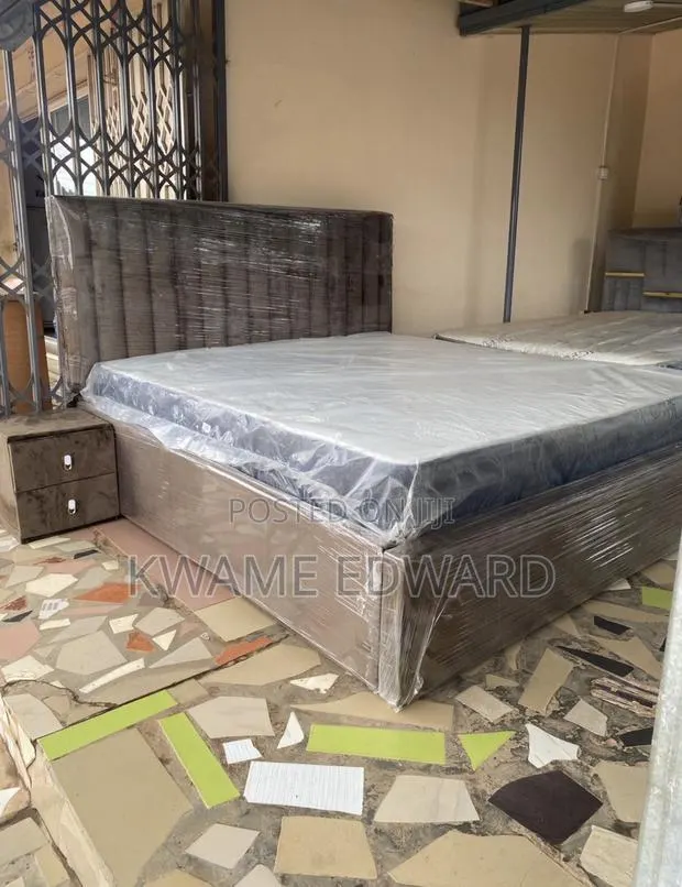 Brown Color Queen Size Bed Frame With Two Sides Drawers · Photo 1