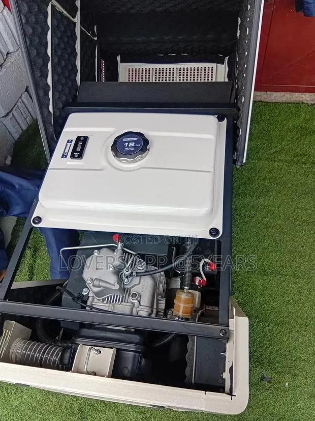 Unbeatable Uk-Model Diesel Engine 15kva Generator · Photo 1