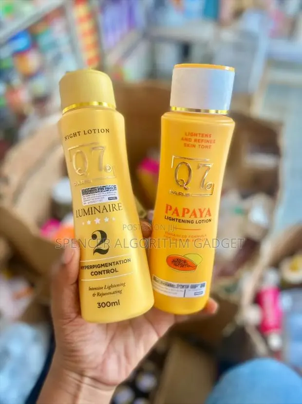 Q7 Luminaire Hyperpigmentation CNTRL/ Papaya Lightening Lt-200gh Each · Photo 1