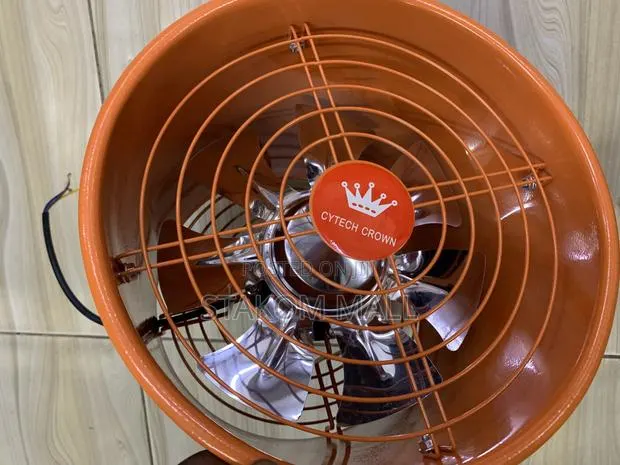 Heat Extrator / Exhust Fan - 14 Inches · Photo 1
