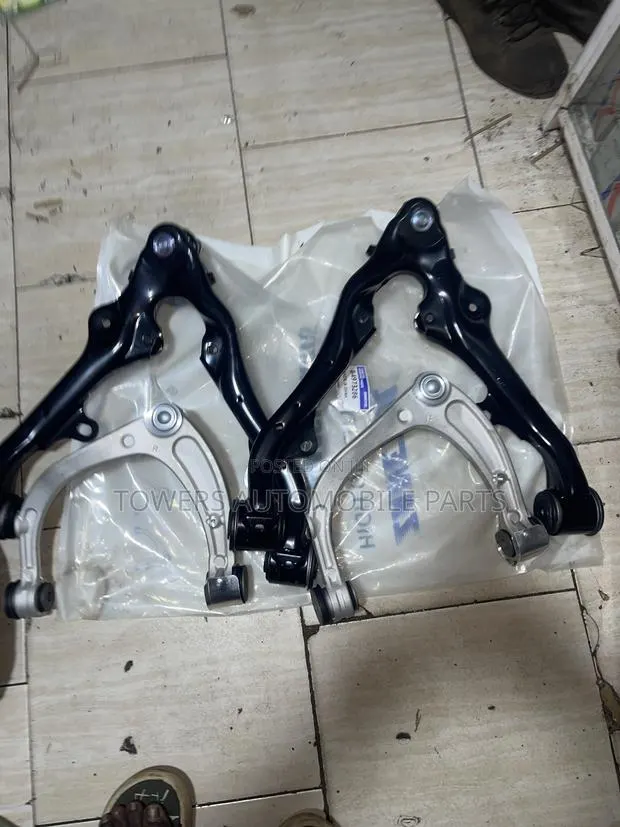 Cadillac Escalade GMC Yukon , Tahoe , Suburban 2020-2025 Arms Set · Photo 1