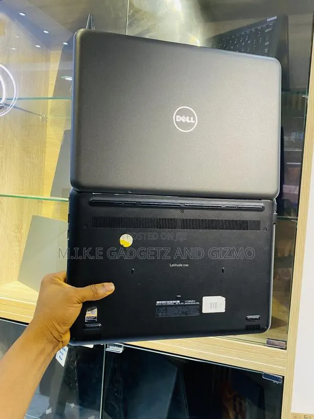 Laptop Dell Latitude 3380 8GB Intel Core i3 SSD 128GB · Photo 1