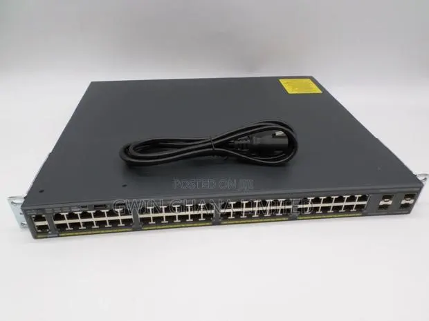 Cisco Catalyst 2960-X Switch, 48xgige Poe/4x SFP/740w Poe · Photo 1