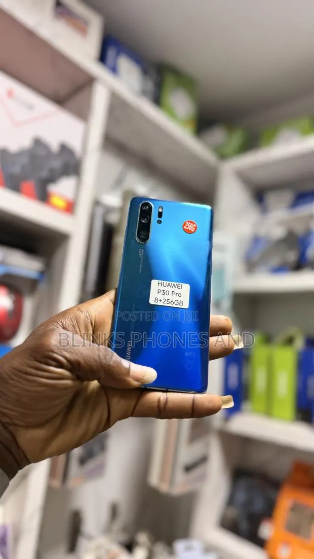 Huawei P30 Pro 256 GB Blue · Photo 1