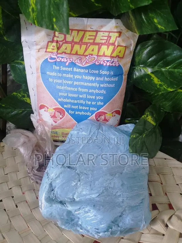 Love Me Alone Soap (Sweet Banana) · Photo 1