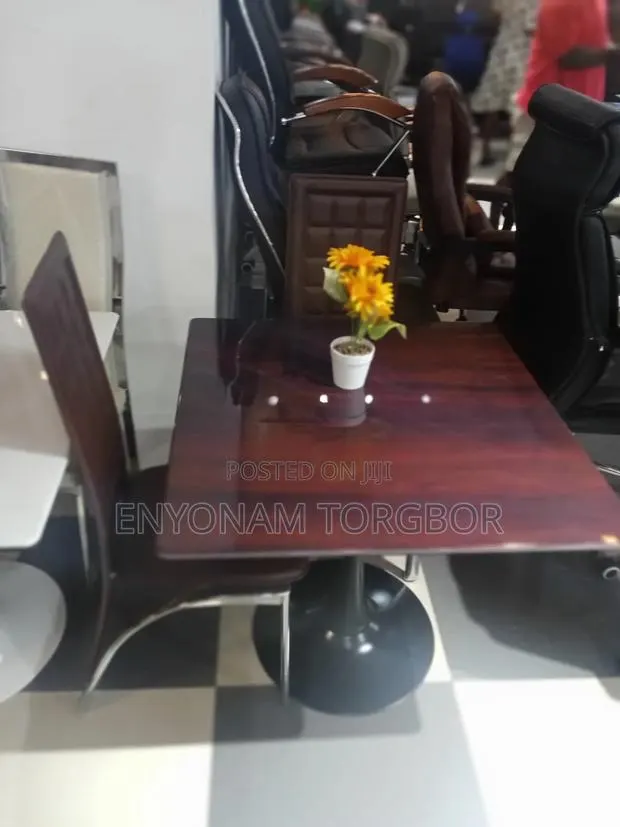 Dining Table and Chair · Photo 1