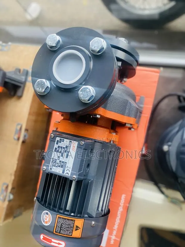 Made With European Standard,5.5hp Water Pump · Photo 1