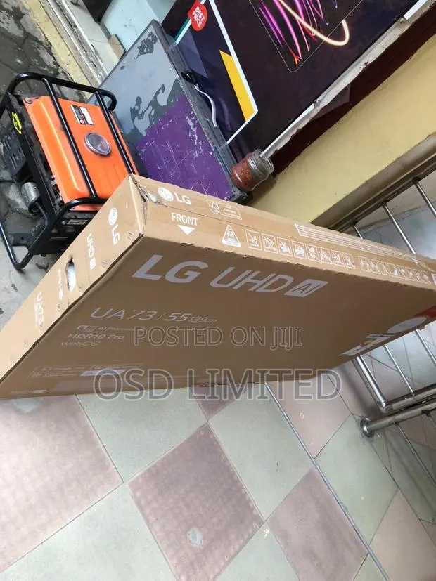 Your Ultimate Entertainment Hub: Lg 55" Smart Tv · Photo 1