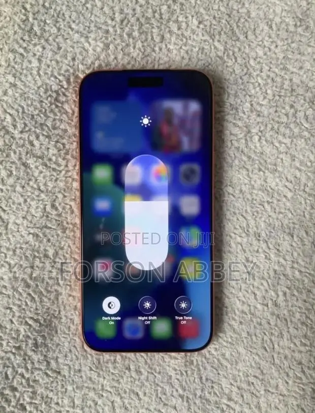 Apple iPhone 17 Pro Max 256 GB Orange · Photo 1