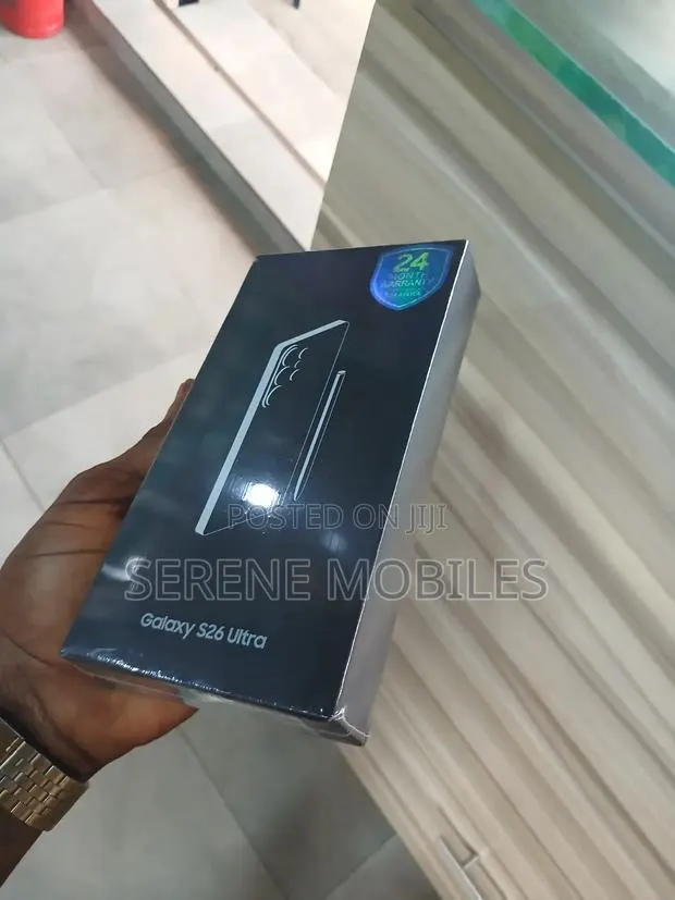 New Samsung Galaxy S26 Ultra 5G 1 TB Black · Photo 1
